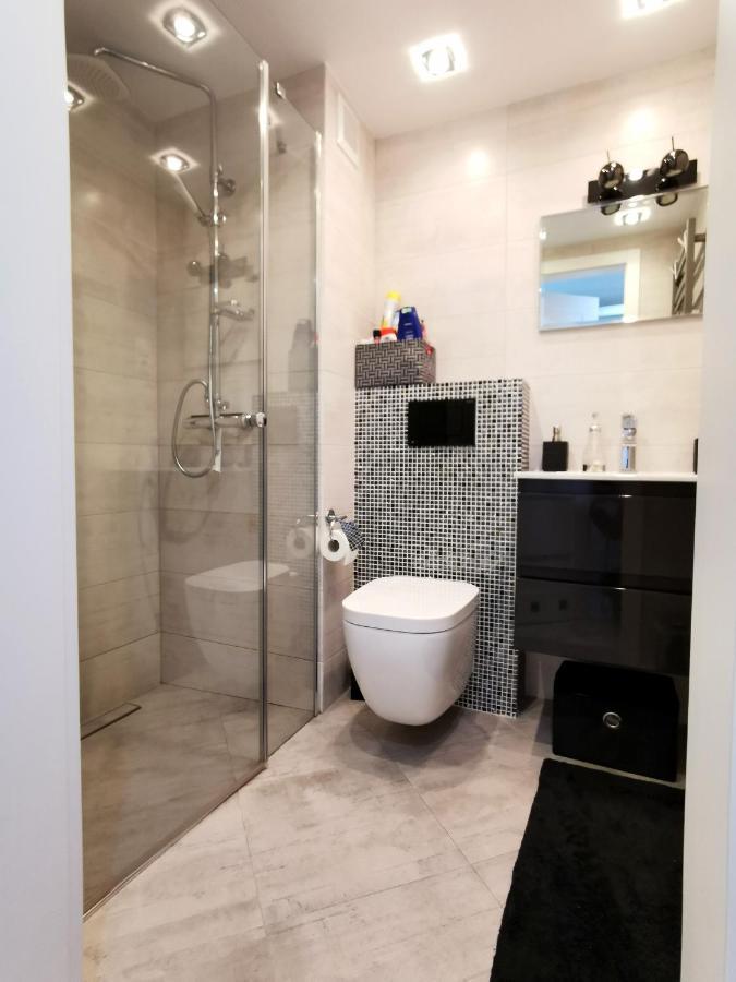 Strandidylle Apartment Mit Meerblick Und Kamin 米兹多洛杰 外观 照片